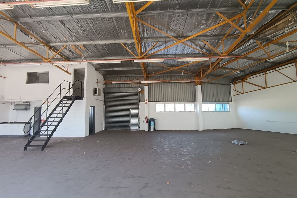 350m2 Warehouse To Let | Greystone Industrial | Glen Anil - Photo 3