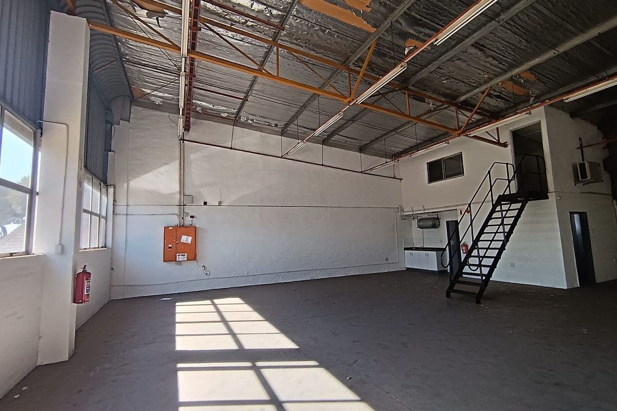 350m2 Warehouse To Let | Greystone Industrial | Glen Anil - Photo 2