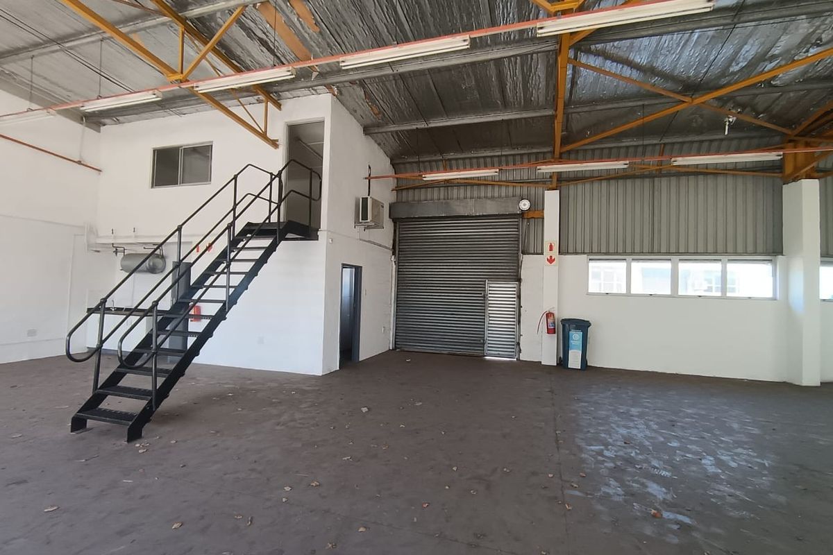 350m2 Warehouse To Let | Greystone Industrial | Glen Anil - Photo 5