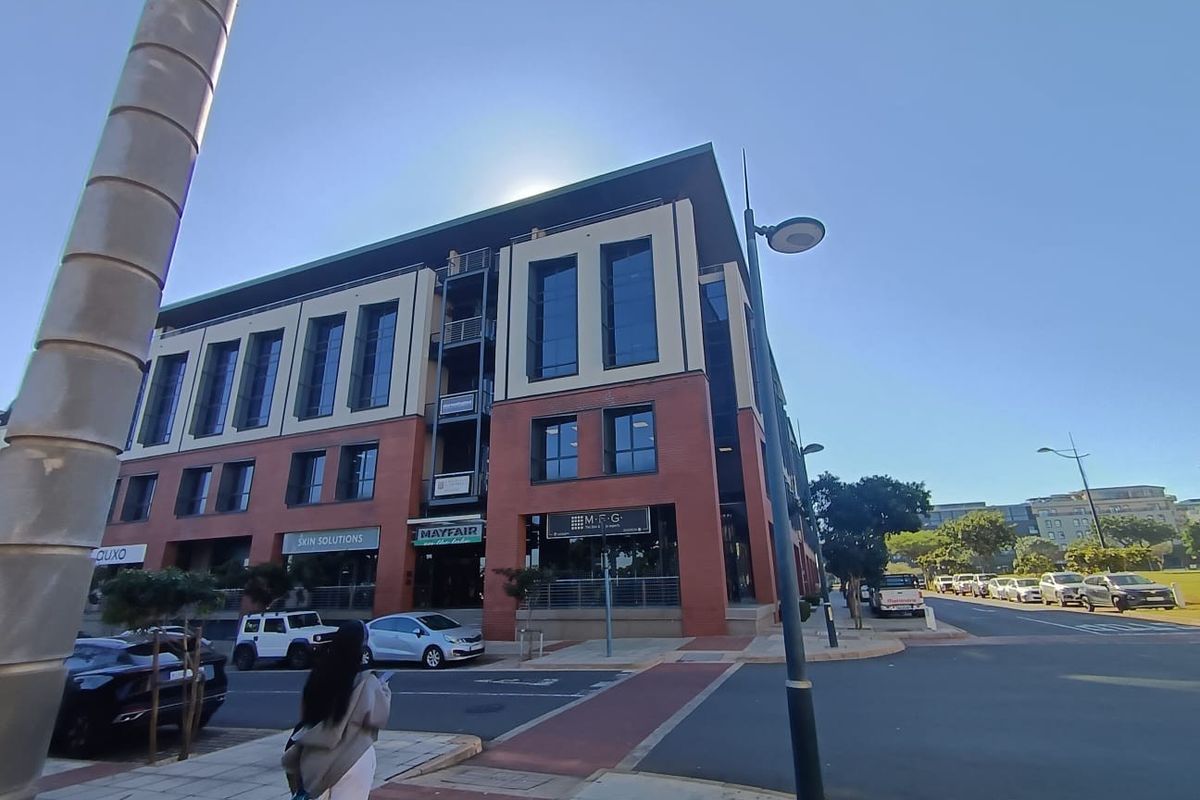 135.54m2 Ground Floor Retail Space To Let | Mayfair on the Lake - Photo 2