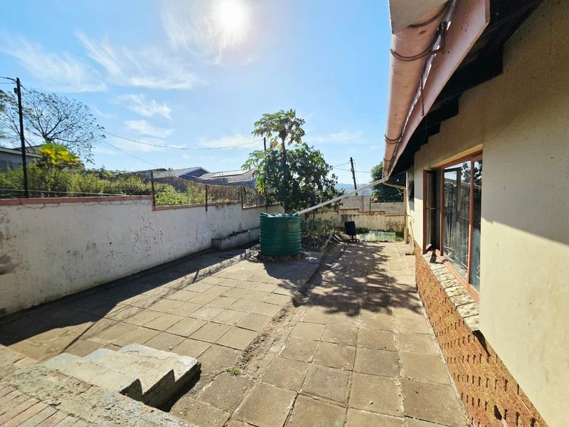 House For Sale in Clare Hills, Durban, KwaZulu Natal - Photo 4