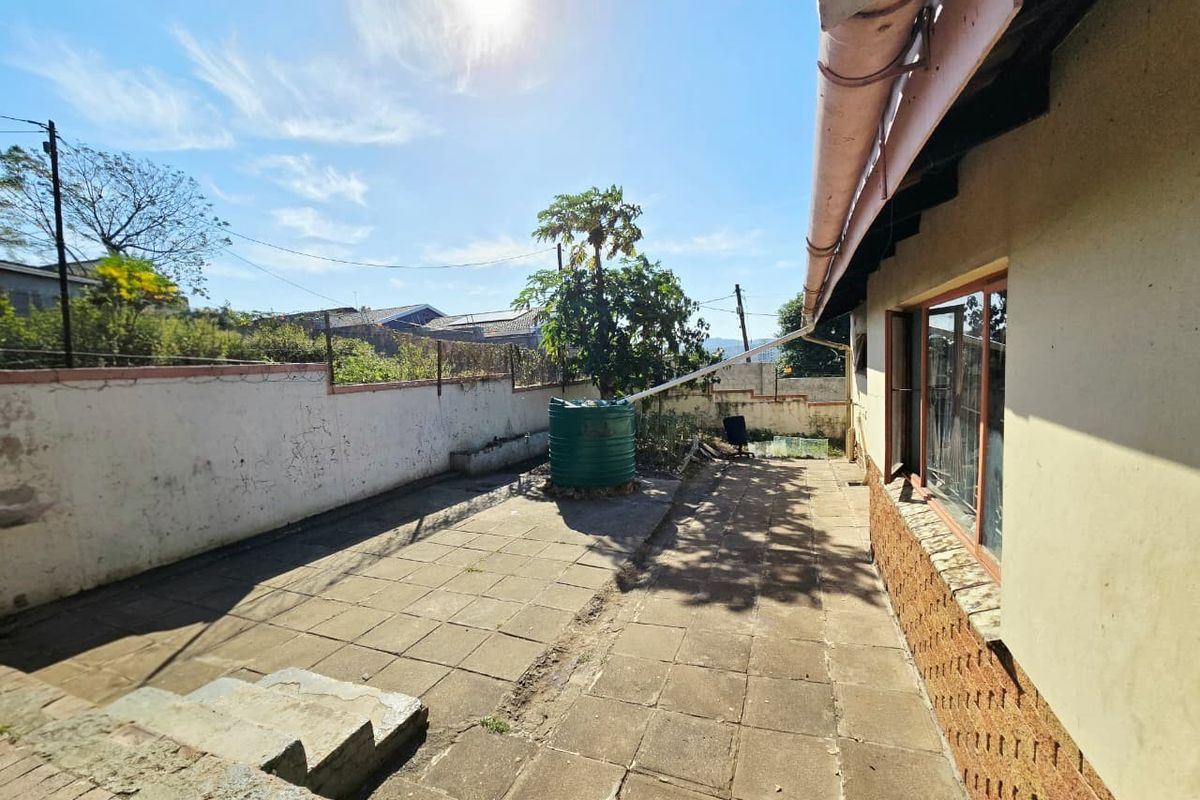 House For Sale in Clare Hills, Durban, KwaZulu Natal - Photo 4