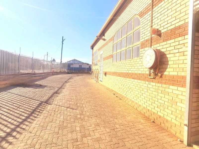 Industrial Property For Rent in Newlands West, Durban, KwaZulu Natal - Photo 3
