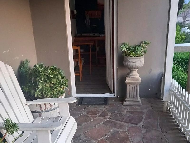 Rare Rental Opportunity in the Heart of Franschhoek - Photo 2