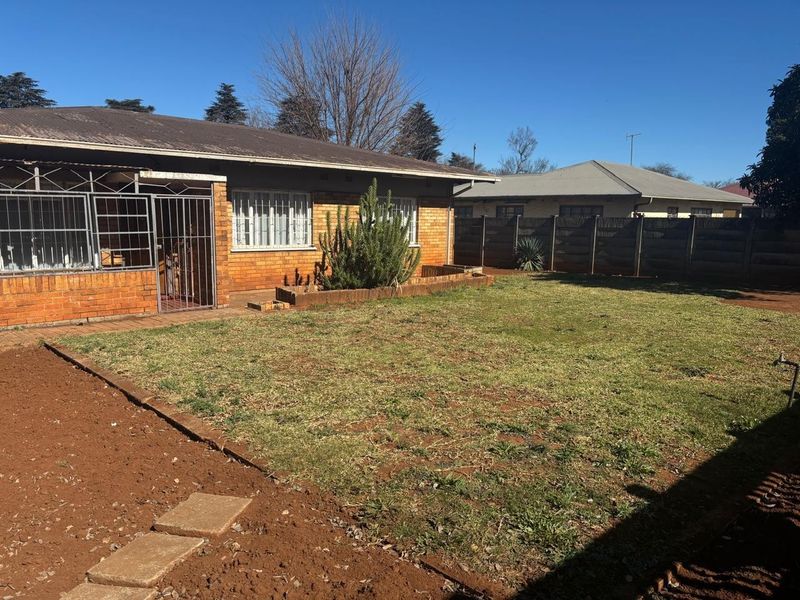 House For Sale in CW 1, Vanderbijlpark CW - Photo 2