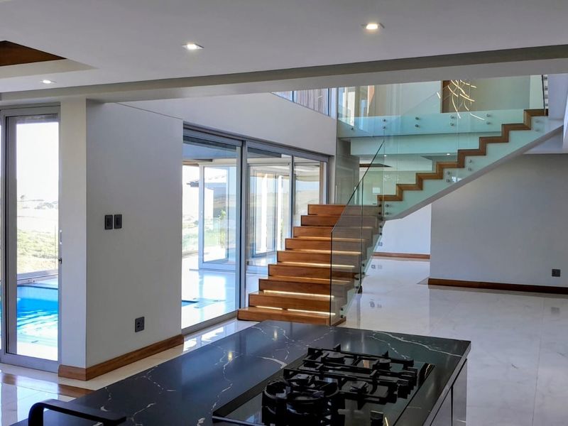 EXCLUSIVE HOME IN ZIMBALI LAKES - Photo 7