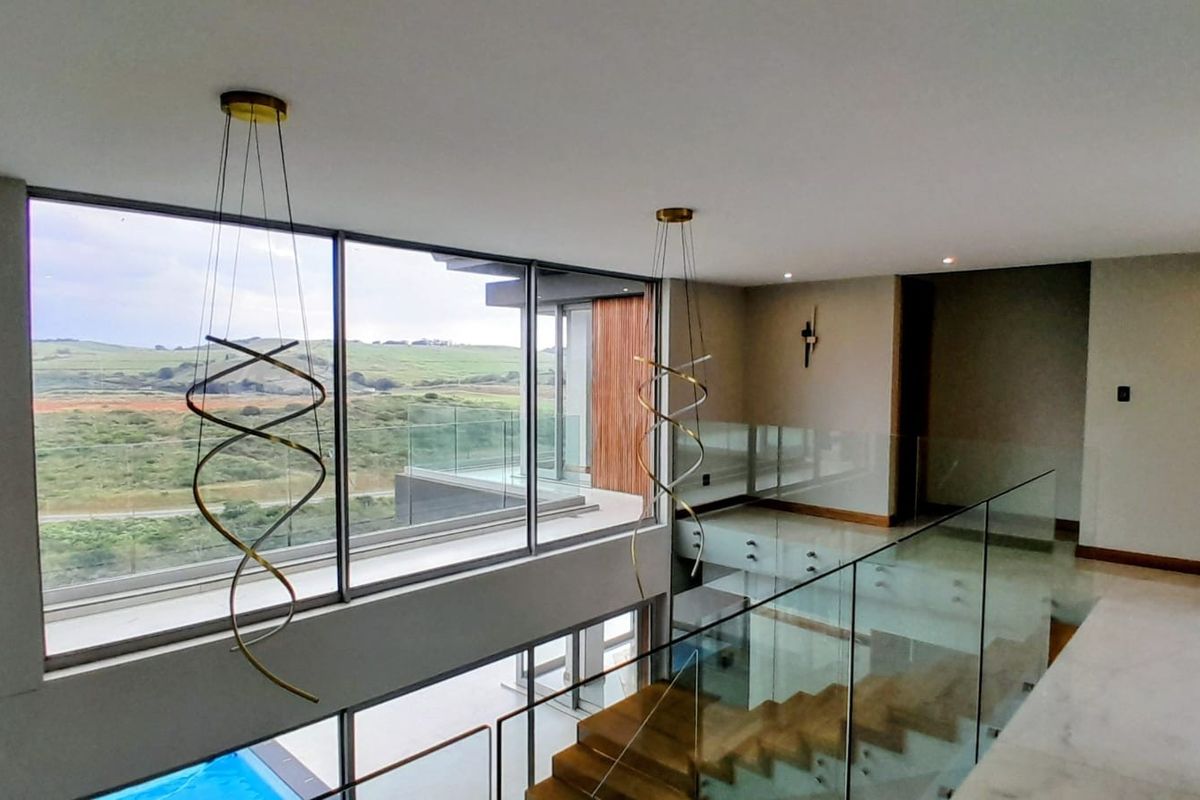 EXCLUSIVE HOME IN ZIMBALI LAKES - Photo 4