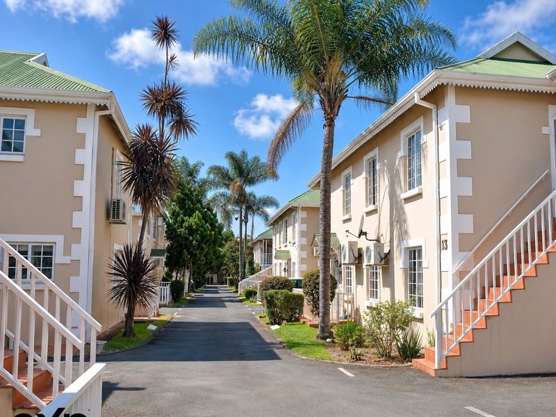 Apartment For Sale in Scottsville, Pietermaritzburg, KwaZulu Natal - Photo 1
