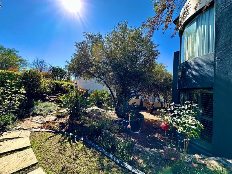 House For Sale in Helderfontein Estate, Midrand - Photo 1