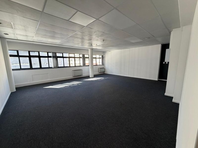 Office To Rent in Cape Town City Centre, Cape Town - Photo 9