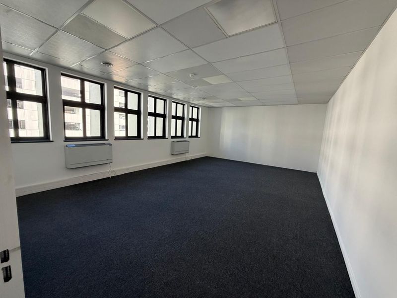 Office To Rent in Cape Town City Centre, Cape Town - Photo 8
