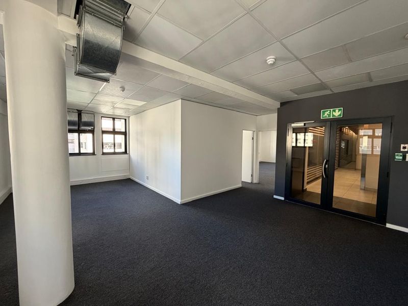 Office To Rent in Cape Town City Centre, Cape Town - Photo 5