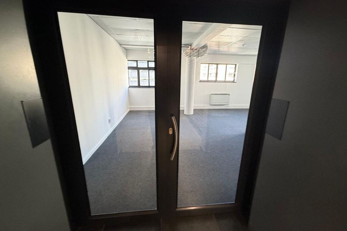 Office To Rent in Cape Town City Centre, Cape Town - Photo 4