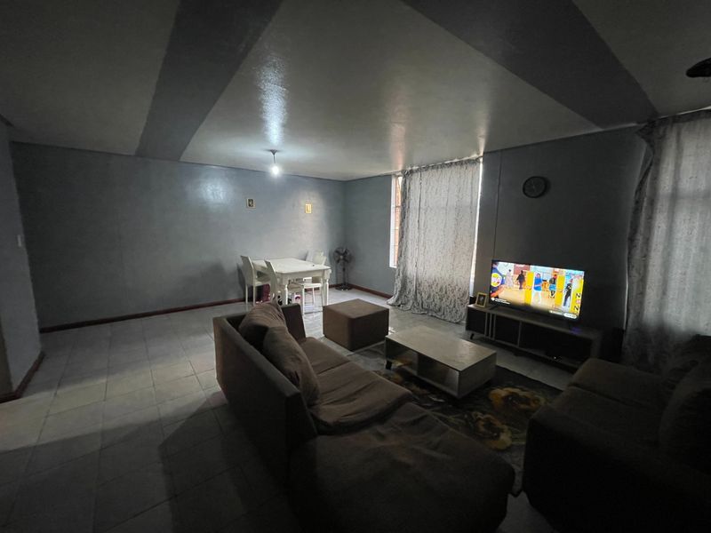 Investment Property for Sale in Arcadia - Photo 4