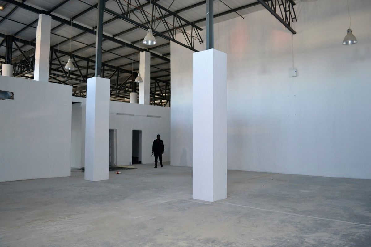 RETAIL OPPORTUNITY, 915sqm, WITH OUTSTANDING EXPOSURE TO BUSY BEYERS NAUDE DRIVE. - Photo 5
