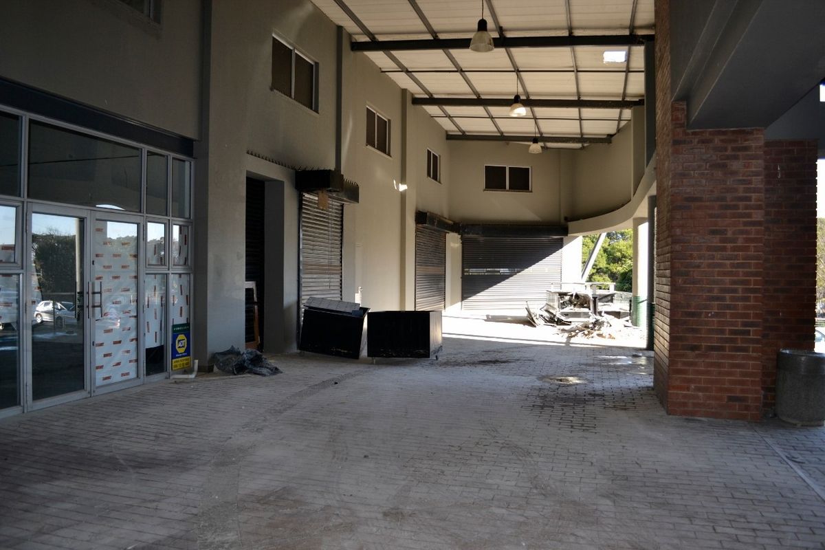 RETAIL OPPORTUNITY, 915sqm, WITH OUTSTANDING EXPOSURE TO BUSY BEYERS NAUDE DRIVE. - Photo 3