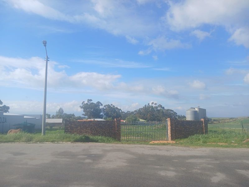 SOLE AND EXCLUSIVE MANDATE - Last Commercial Erf Property For Sale in Piketberg - Photo 4