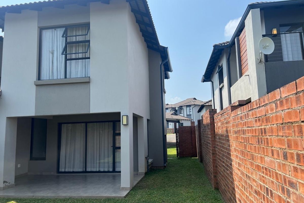 Townhouse To Rent in Stonehenge Nelspruit - Photo 4
