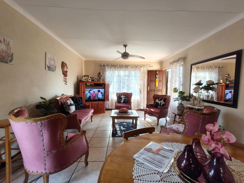 House For Sale in West Acres Ext 47, West Acres, Nelspruit - Photo 6