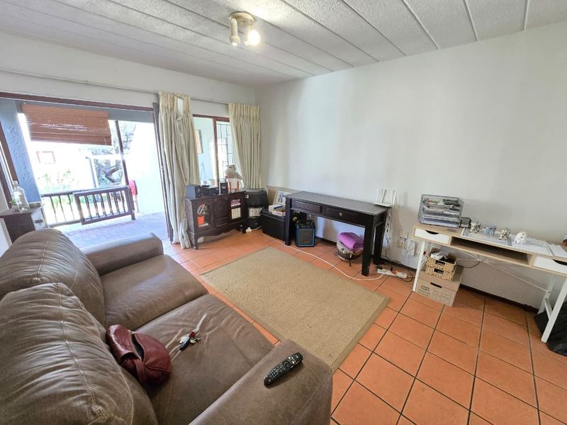Groundfloor 1 bed Apartment To Rent in Jukskei Park, Randburg - Photo 1