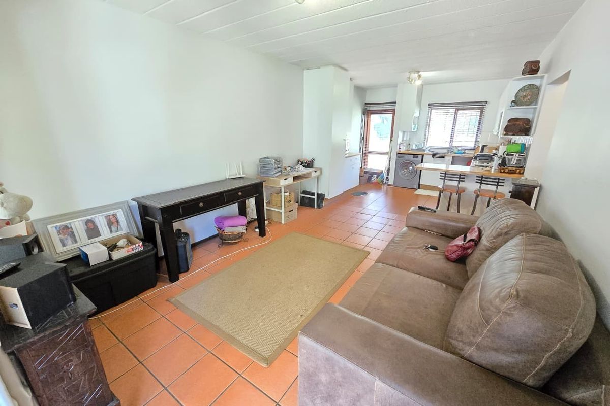 Groundfloor 1 bed Apartment To Rent in Jukskei Park, Randburg - Photo 4