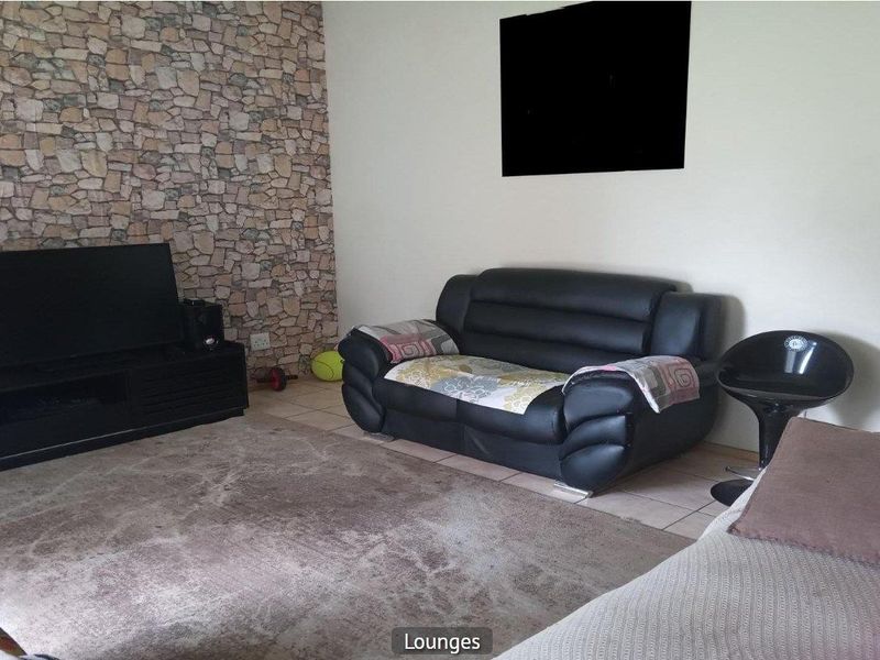 Apartment For Sale in Rynfield, Benoni - Photo 5