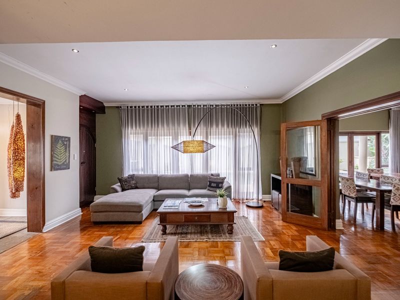 Guest House For Sale in Summerstrand, Port Elizabeth - Photo 4