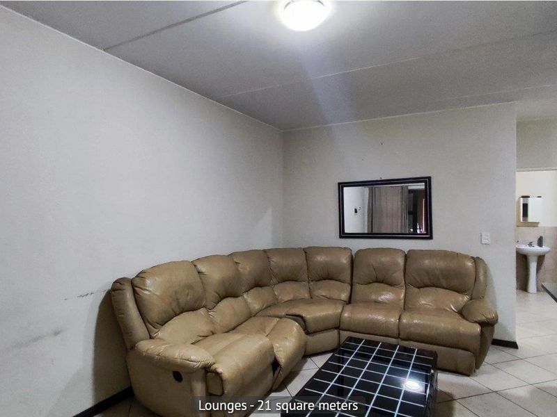 Apartment For Sale in Benoni North, Benoni - Photo 6