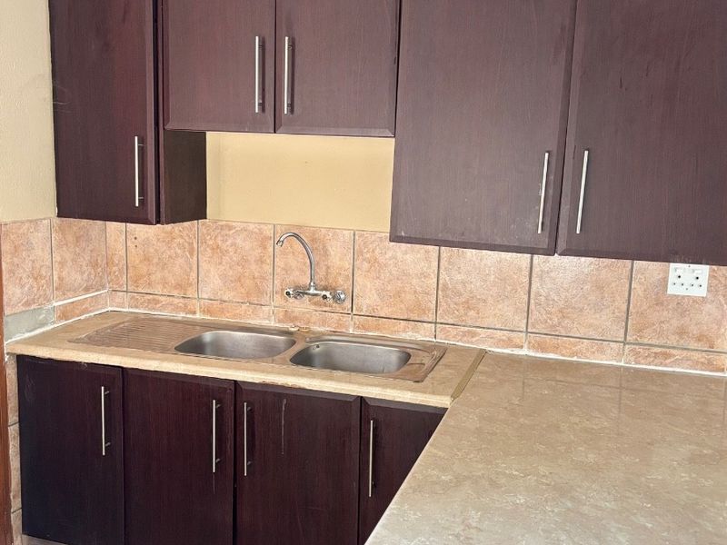 House To Rent in West Acres, Nelspruit - Photo 6