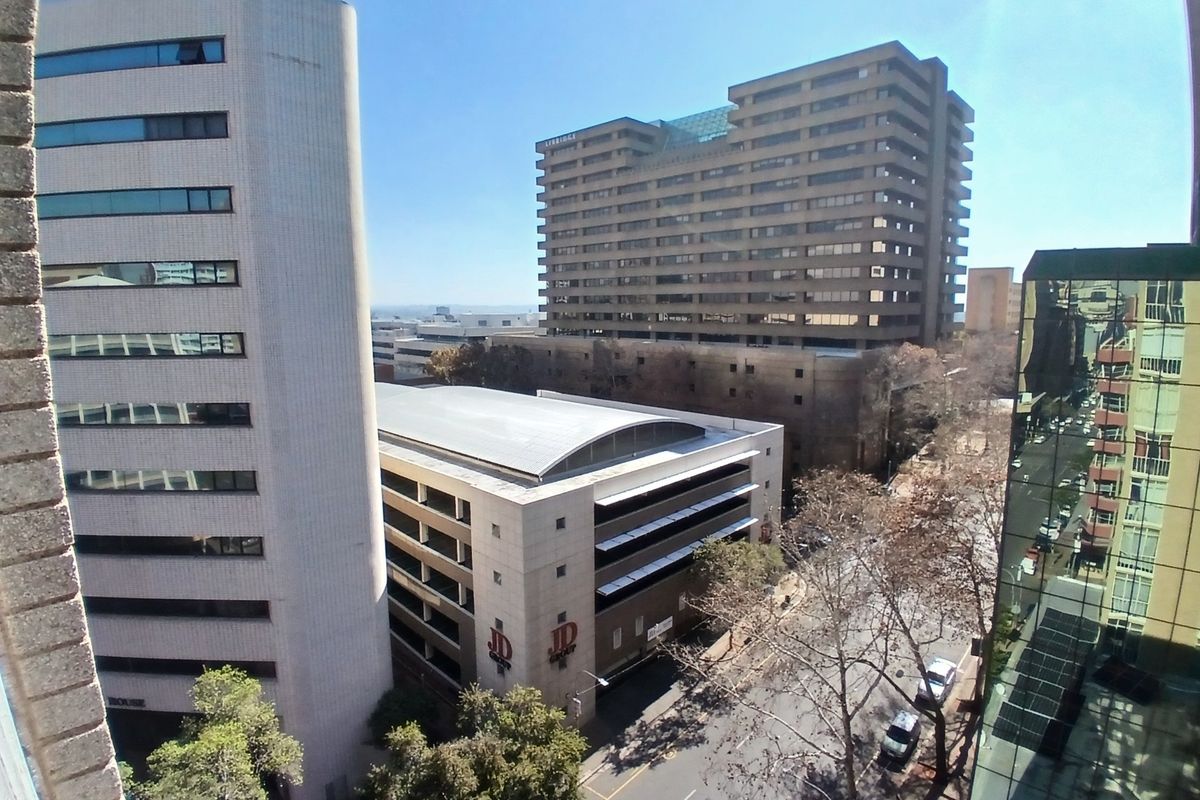 2-Bedroom Apartment for Sale in Braamfontein Investment Opportunity - Photo 2