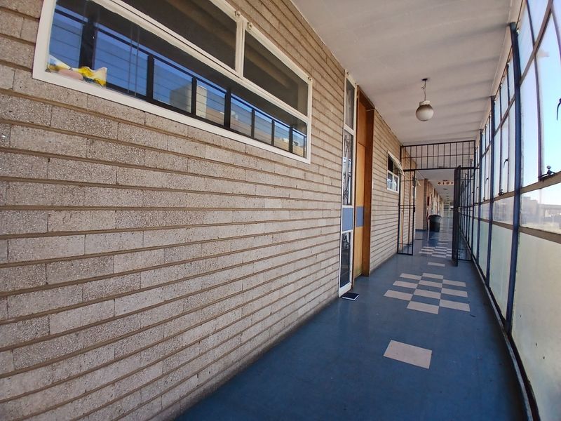 2-Bedroom Apartment for Sale in Braamfontein Investment Opportunity - Photo 10