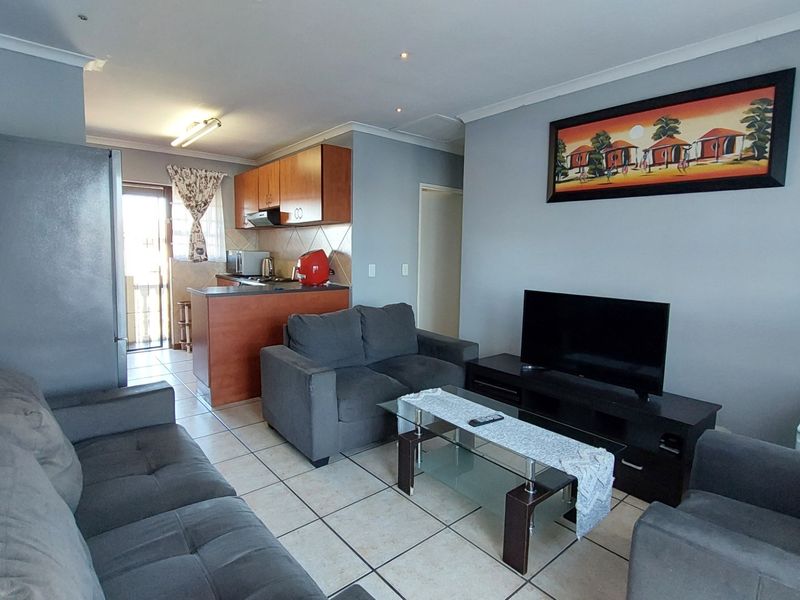 Neat and well-maintained 2 Bedroom Apartment with Private Balcony and Rare Double Parking - Photo 6