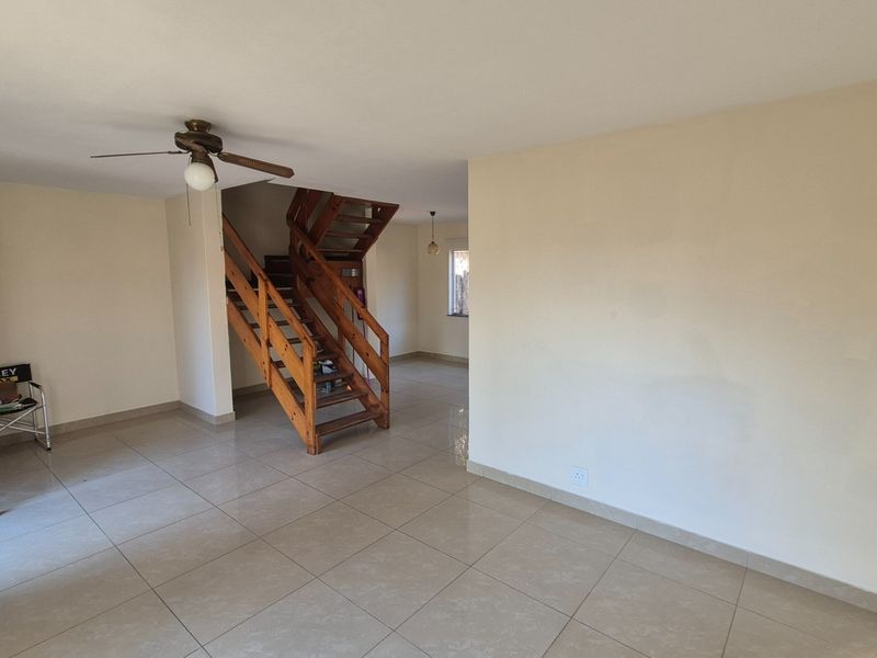 Duplex To Rent in Bluff, Durban, KwaZulu Natal - Photo 7