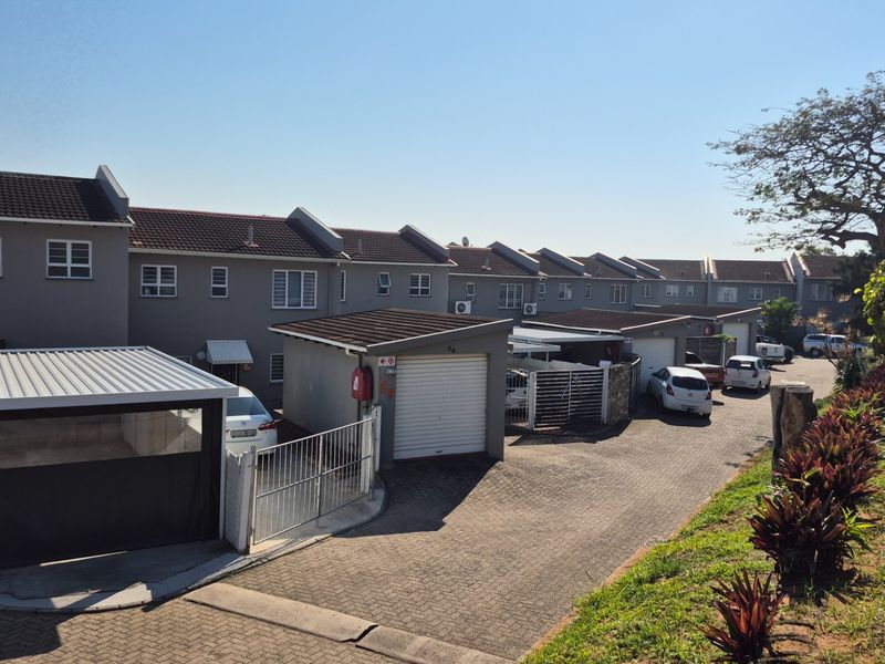 Duplex To Rent in Bluff, Durban, KwaZulu Natal - Photo 4