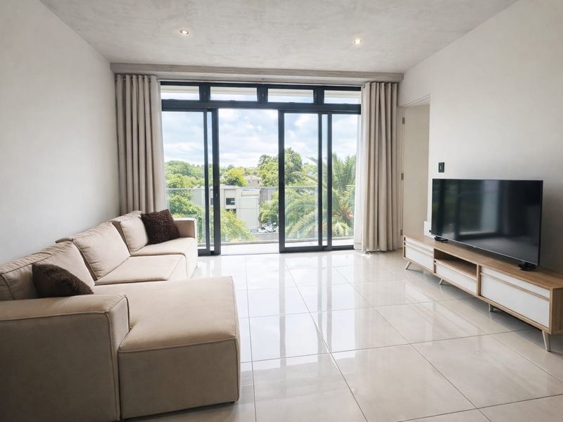 Apartment For Sale in Johannesburg - Photo 1