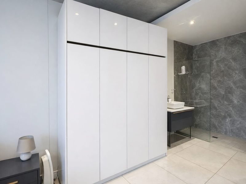 Apartment For Sale in Johannesburg - Photo 10