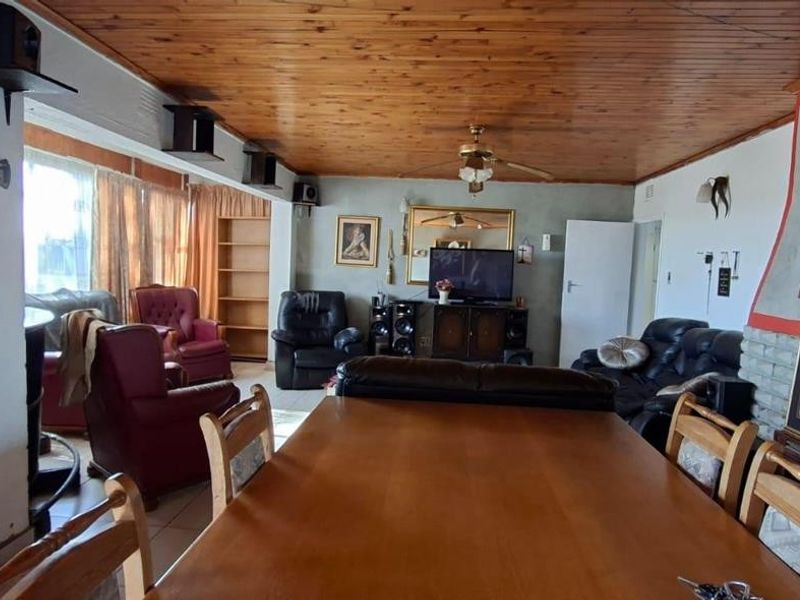 House For Sale in Dalpark Proper, Dalpark, Brakpan - Photo 2