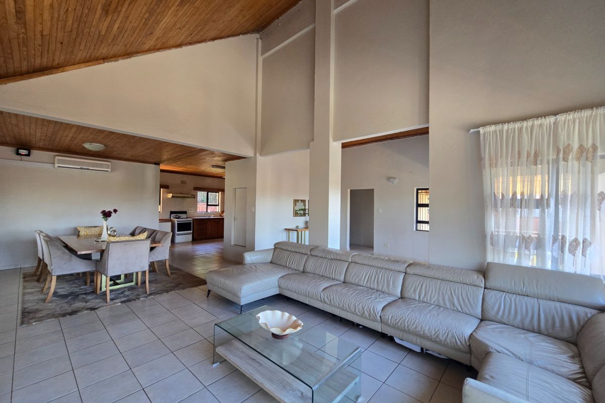 House for sale - Photo 2