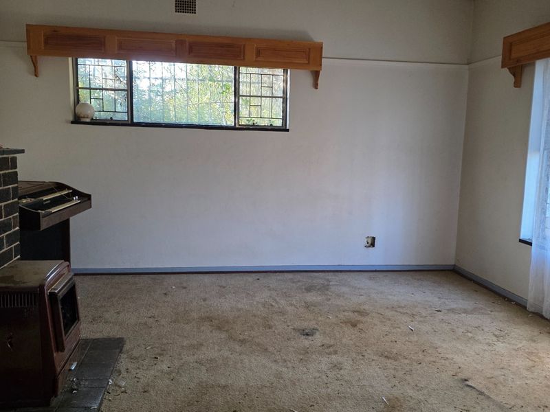 Fixer-Upper Opportunity in Sabie Mpumalanga - Photo 4
