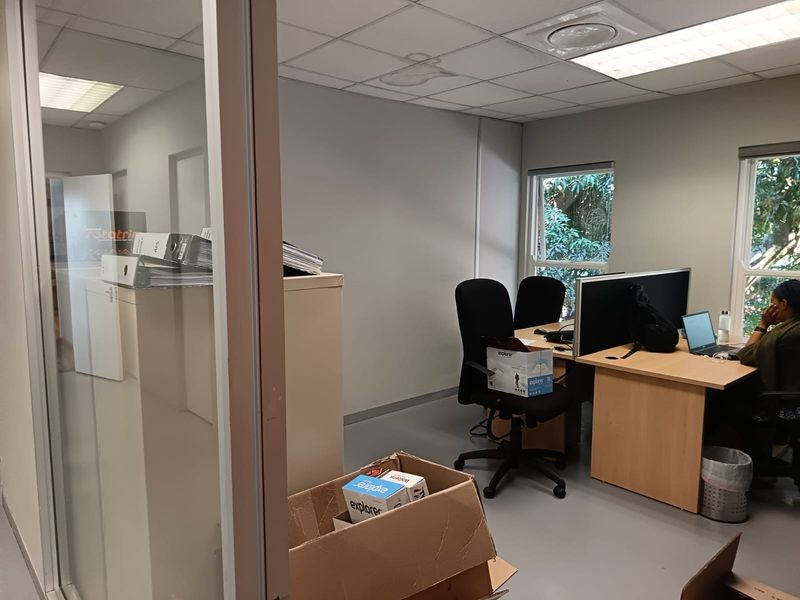 Office To Rent in Mount Edgecombe, KwaZulu Natal - Photo 10