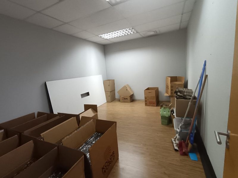 Office To Rent in Mount Edgecombe, KwaZulu Natal - Photo 6
