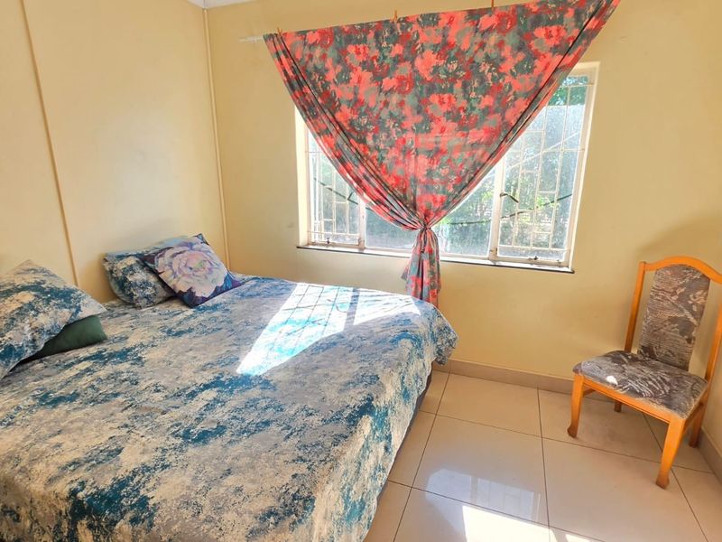 LINCOLN MEADE GEM - 3 BEDROOMS with SELF-CONTAINED FLATLET for R1,450,000 - Photo 8
