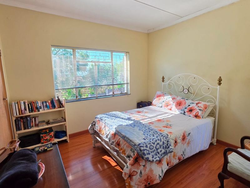 LINCOLN MEADE GEM - 3 BEDROOMS with SELF-CONTAINED FLATLET for R1,450,000 - Photo 4