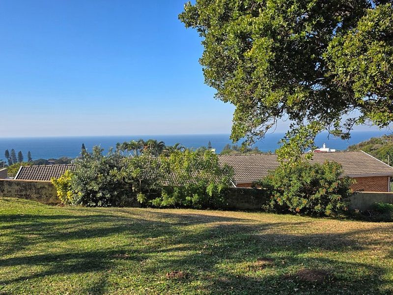 House on the Hill with Sea Views - Photo 3
