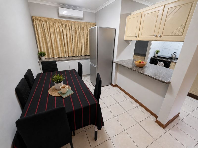 2 Bedroom simplex for sale in the heart of Meerensee - Photo 5