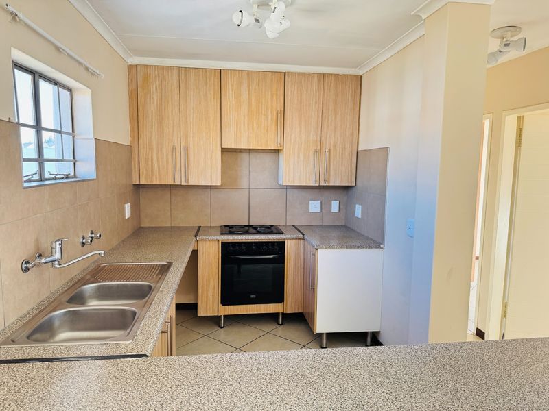 2 Bedroom,1 Bathroom Apartment for rent in Sagewood - Photo 3