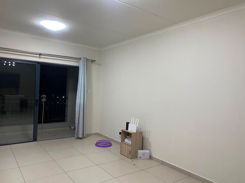 Apartment To Rent in Carlswald, Midrand - Photo 6