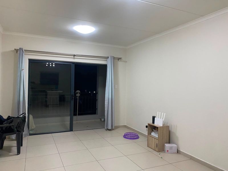 Apartment To Rent in Carlswald, Midrand - Photo 5