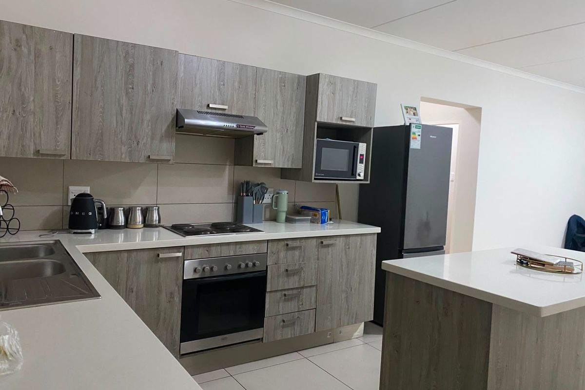 Apartment To Rent in Carlswald, Midrand - Photo 3