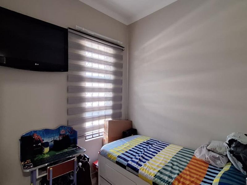 3 Bedroom Home for Sale in Crystal Park - Photo 10